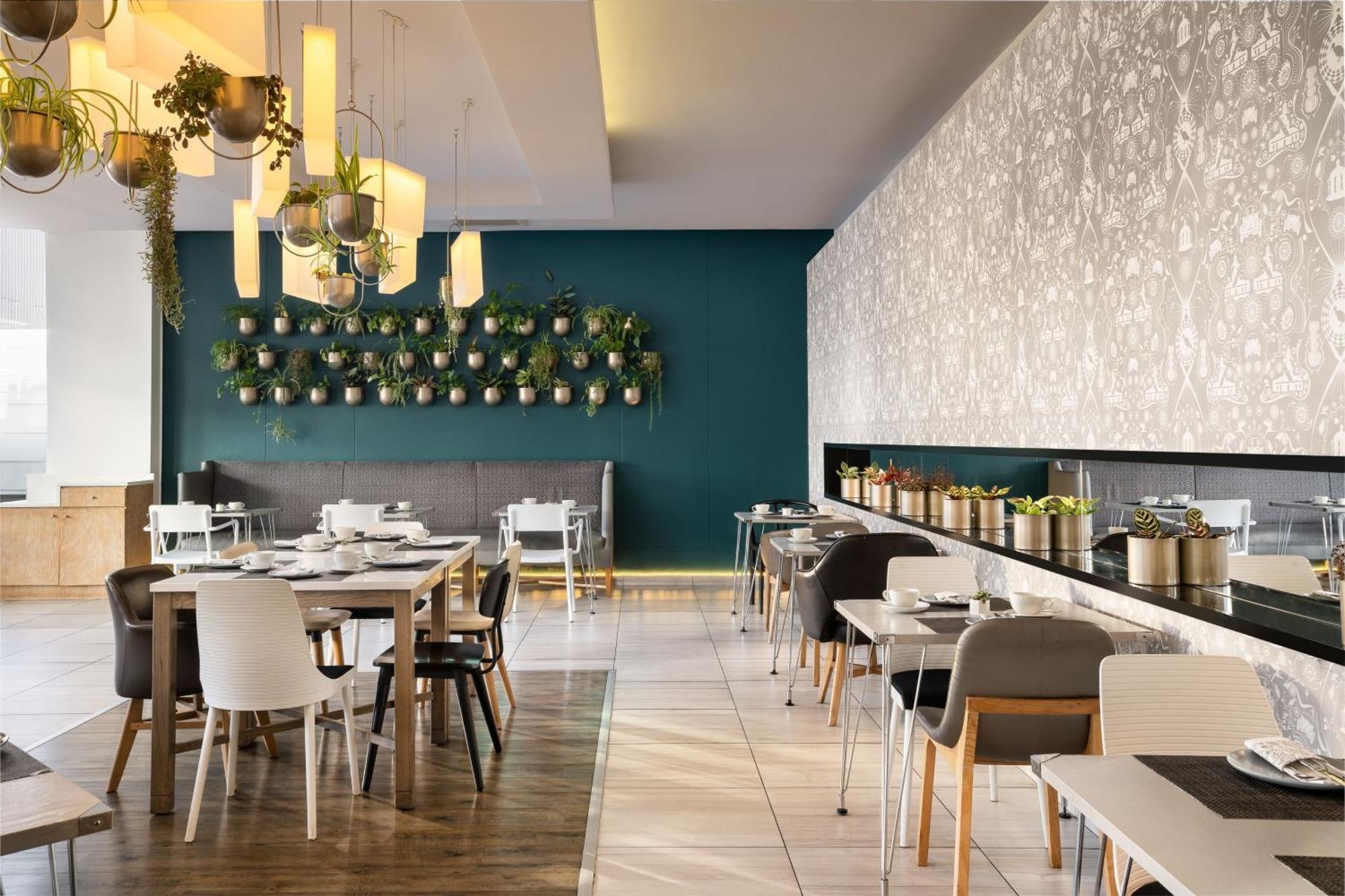 Protea Hotel Fire & Ice By Marriott Cape Town Bagian luar foto