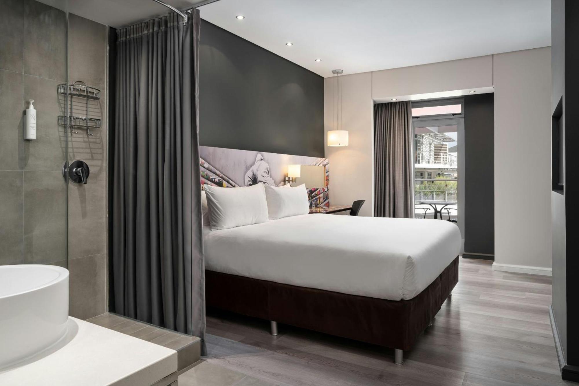 Protea Hotel Fire & Ice By Marriott Cape Town Bagian luar foto